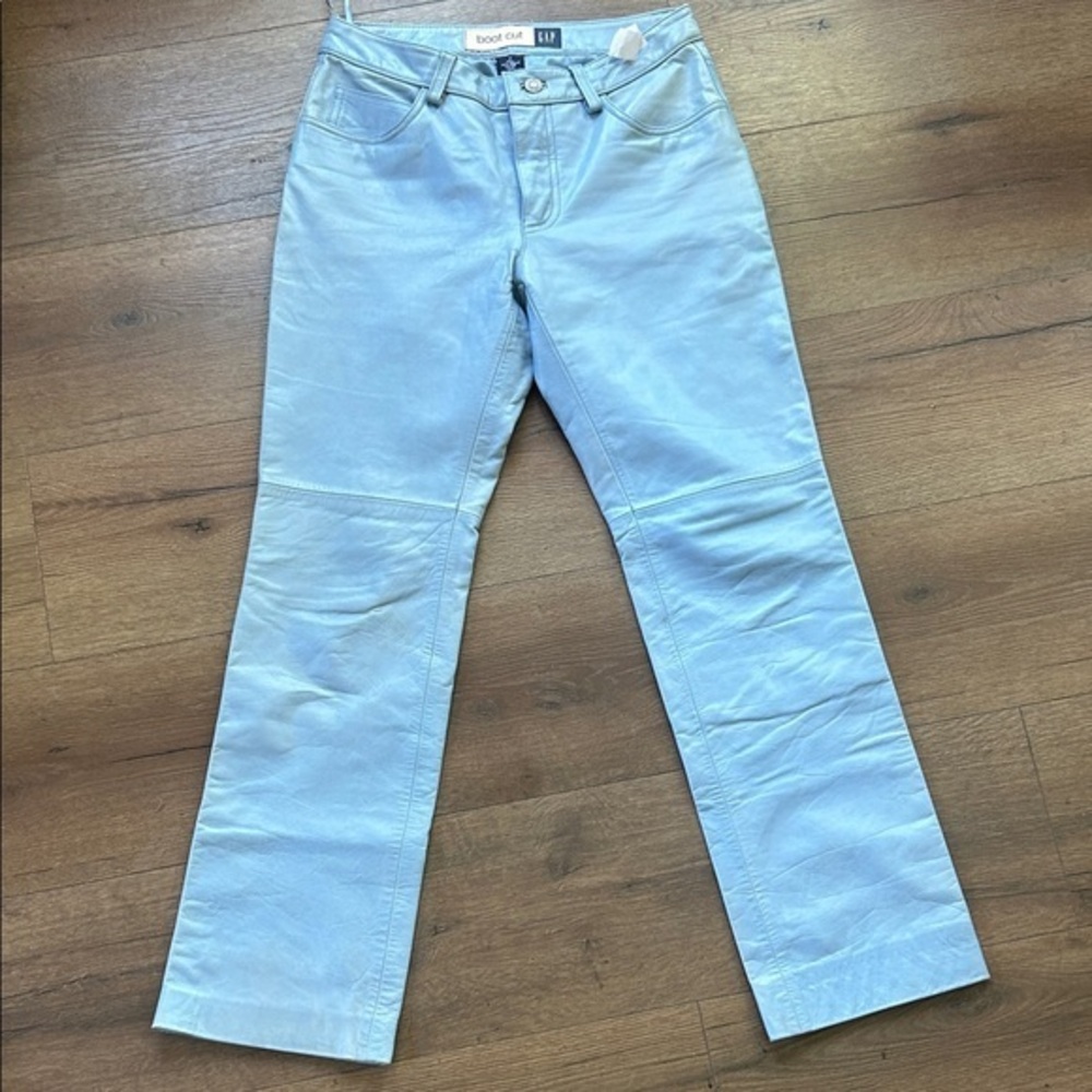 GAP Boot Cut Light Blue Jeans ! Size 2